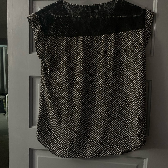 Blouse - Picture 2 of 2